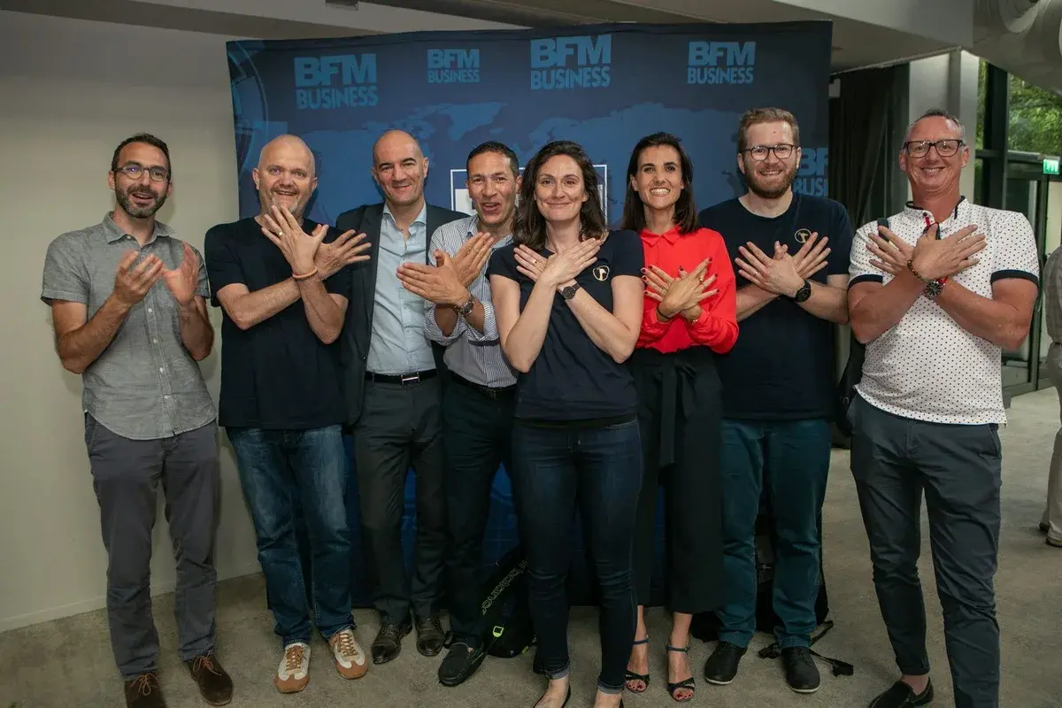 L'équipe Listen Leon sur le plateau de BFM Business